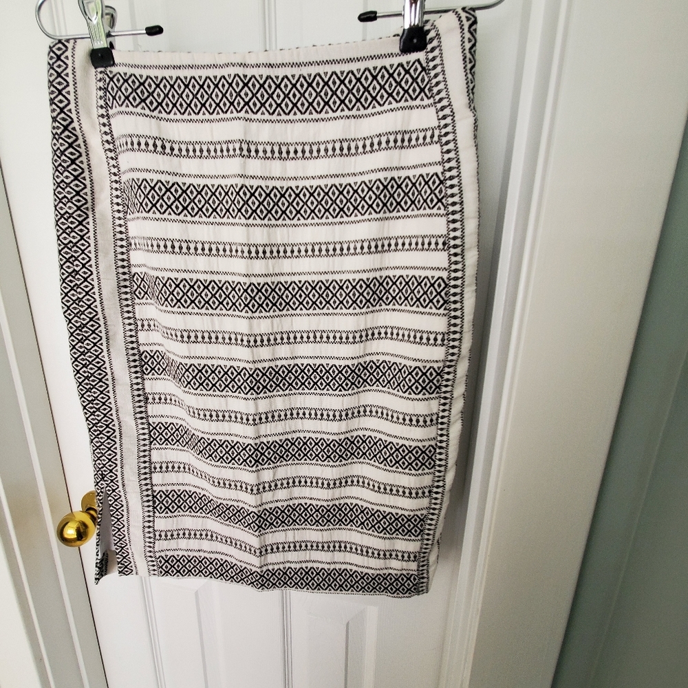 Loft black and white skirt